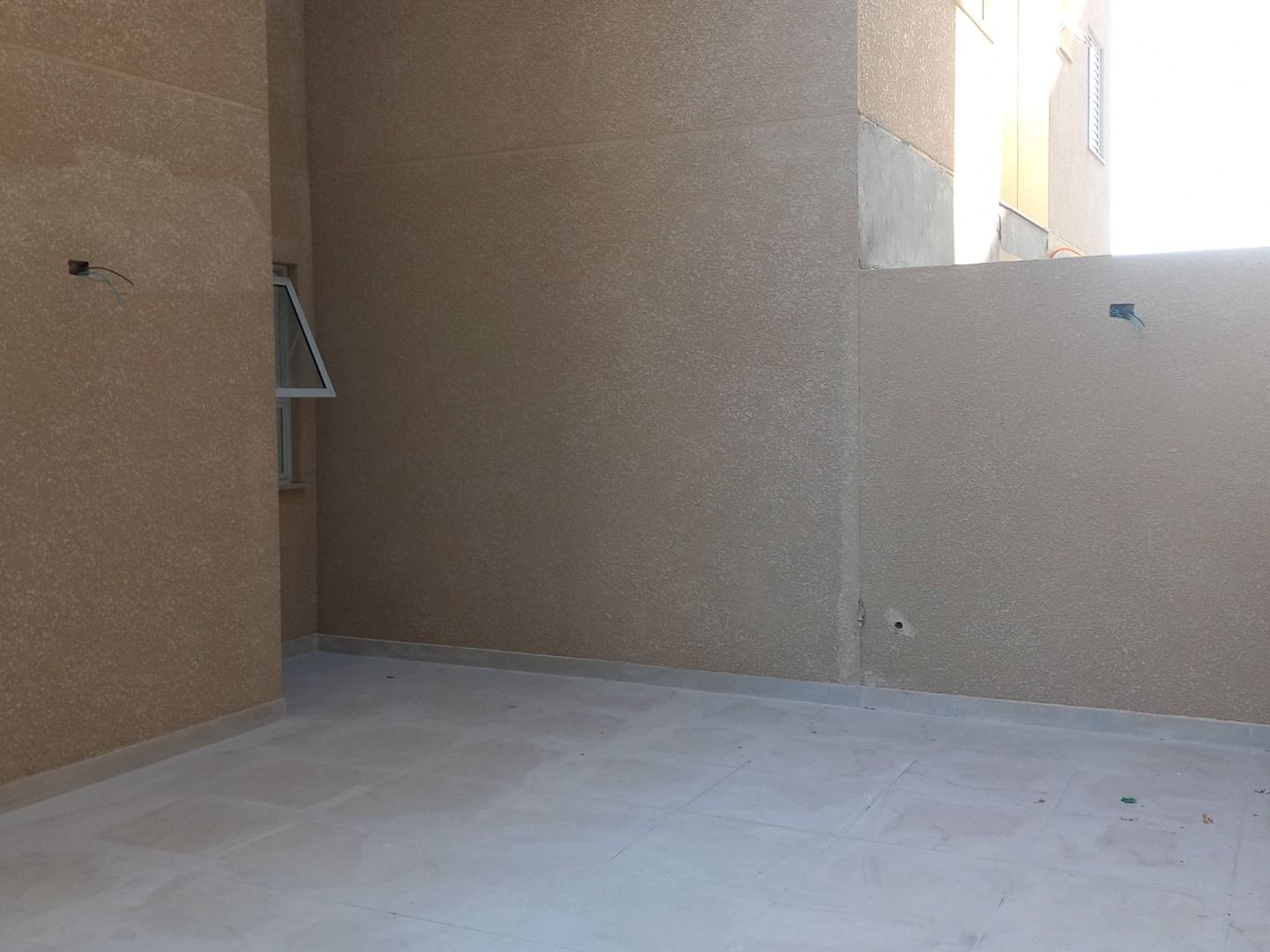 Apartamento à venda com 2 quartos, 77m² - Foto 3