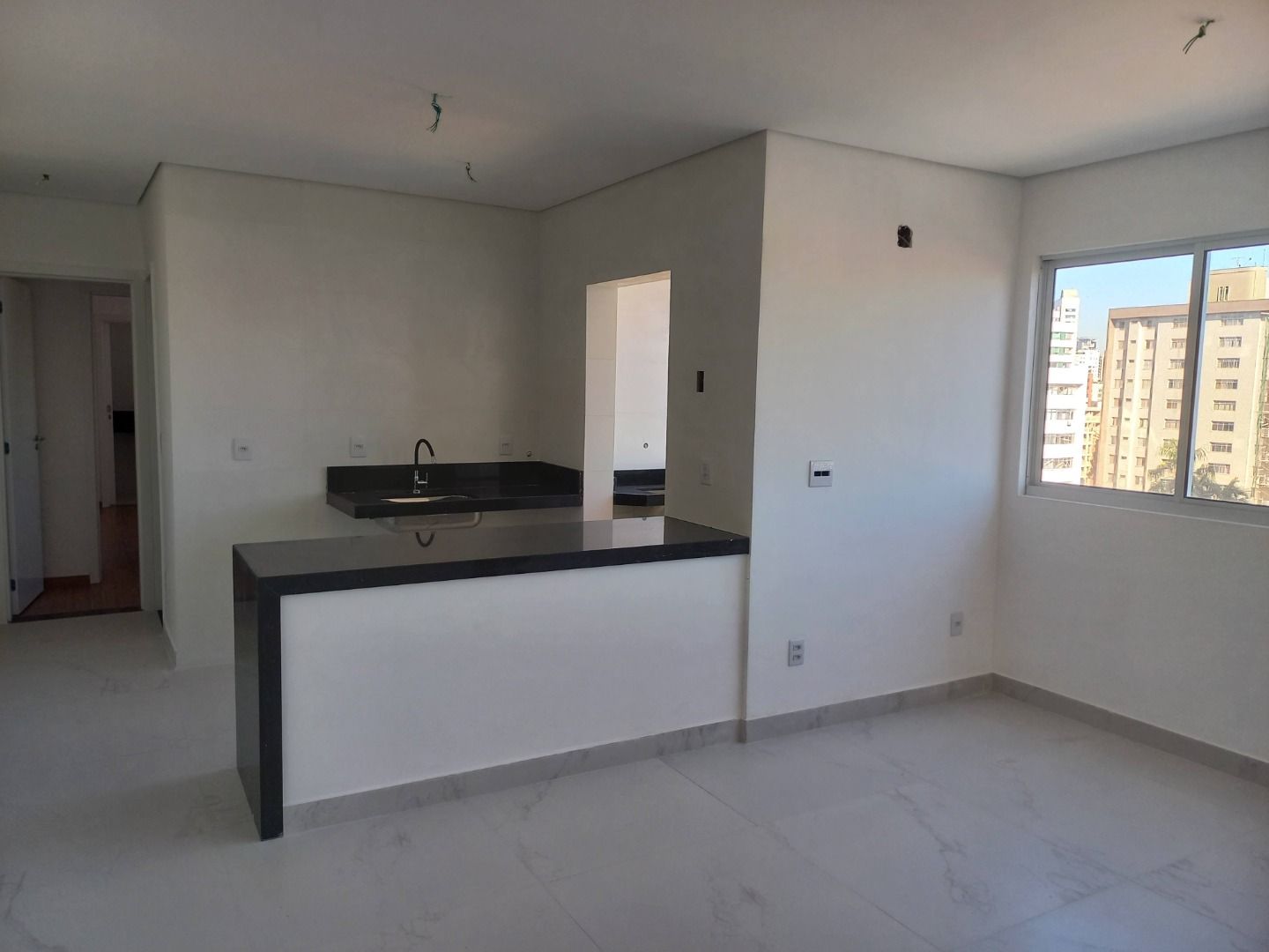 Apartamento à venda com 2 quartos - Foto 1