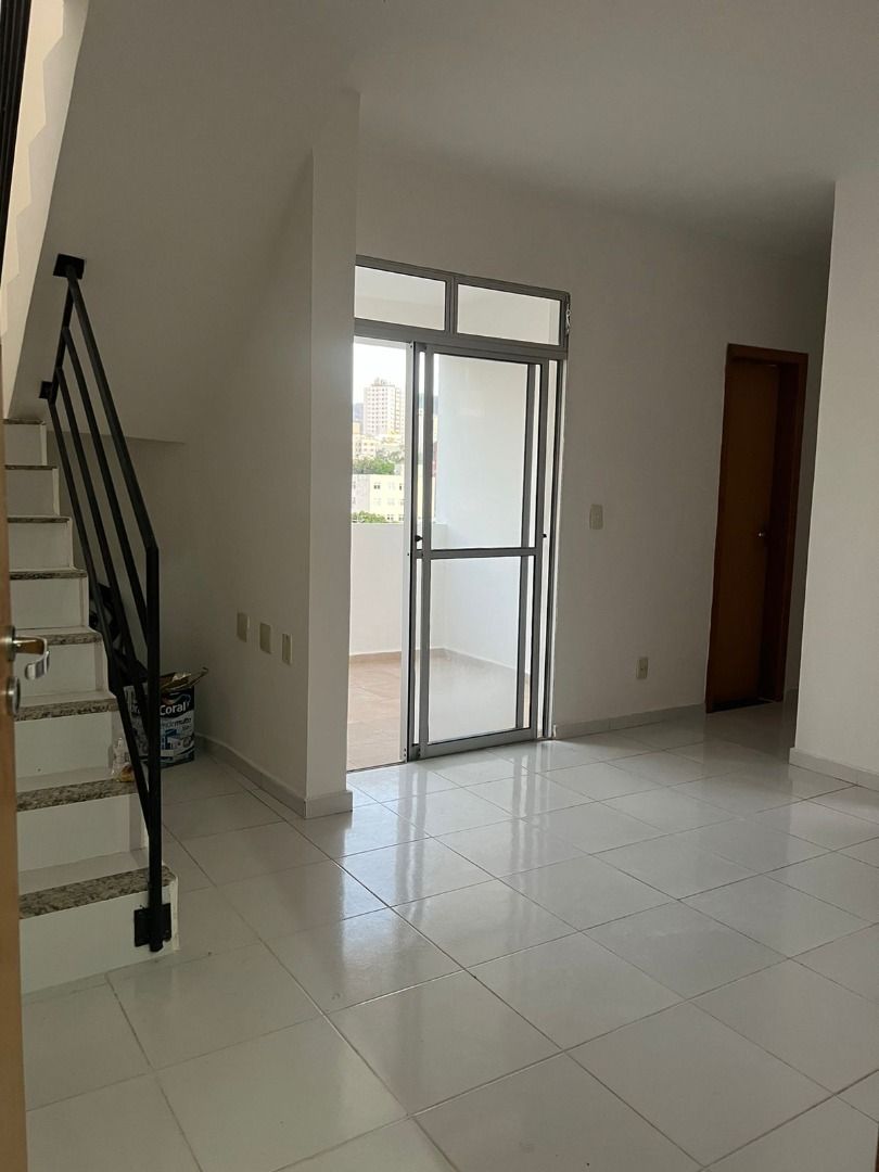 Cobertura à venda com 2 quartos, 80m² - Foto 10