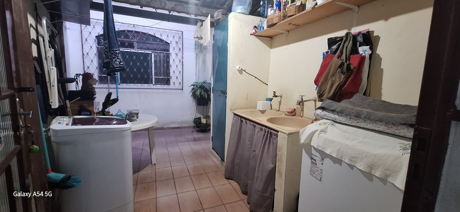 Casa à venda com 3 quartos, 80m² - Foto 4