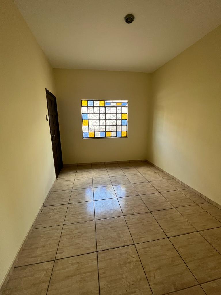 Casa à venda com 2 quartos, 100m² - Foto 9