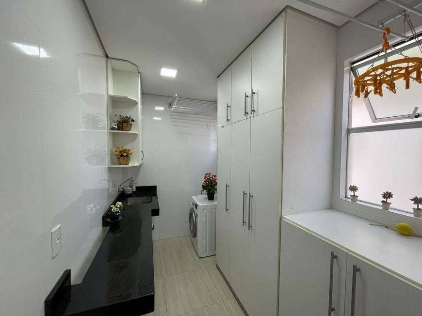 Apartamento à venda com 3 quartos - Foto 6