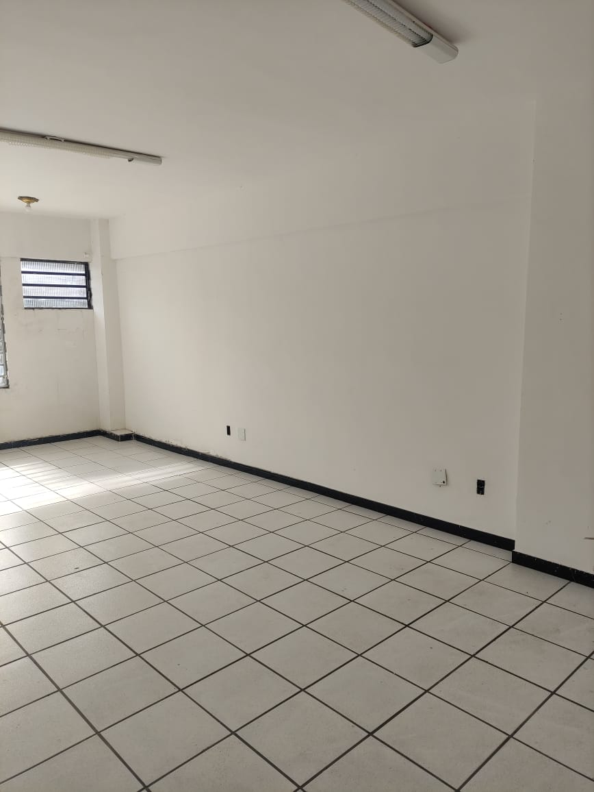 Loja-Salão para alugar, 1134m² - Foto 9