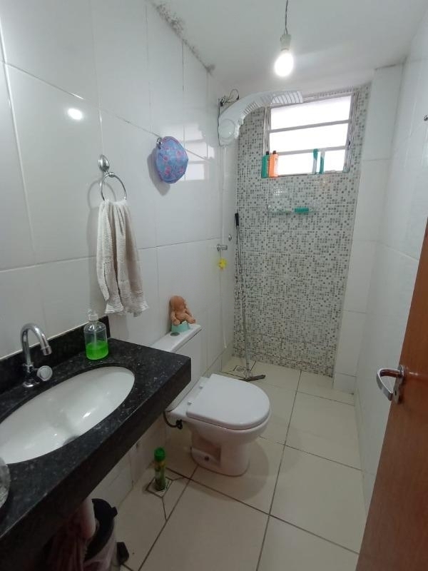 Apartamento à venda com 2 quartos, 60m² - Foto 6