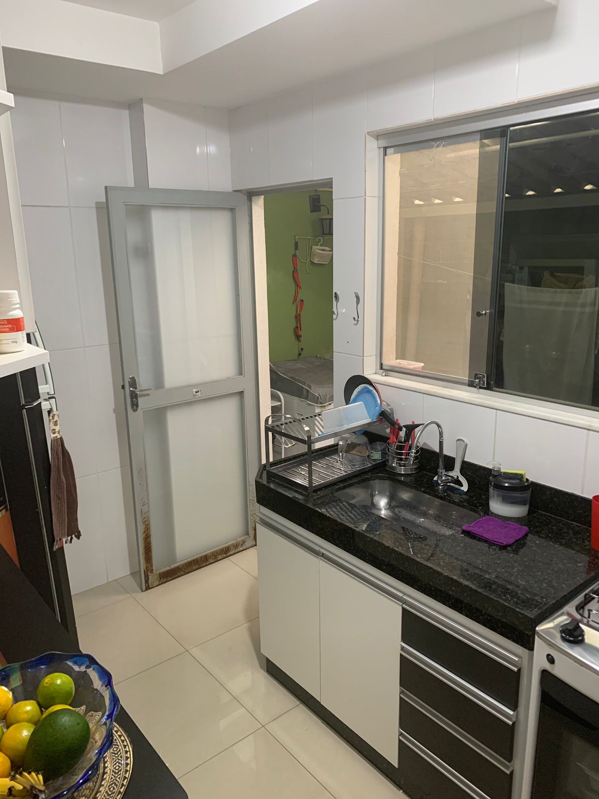 Apartamento à venda com 2 quartos, 65m² - Foto 3