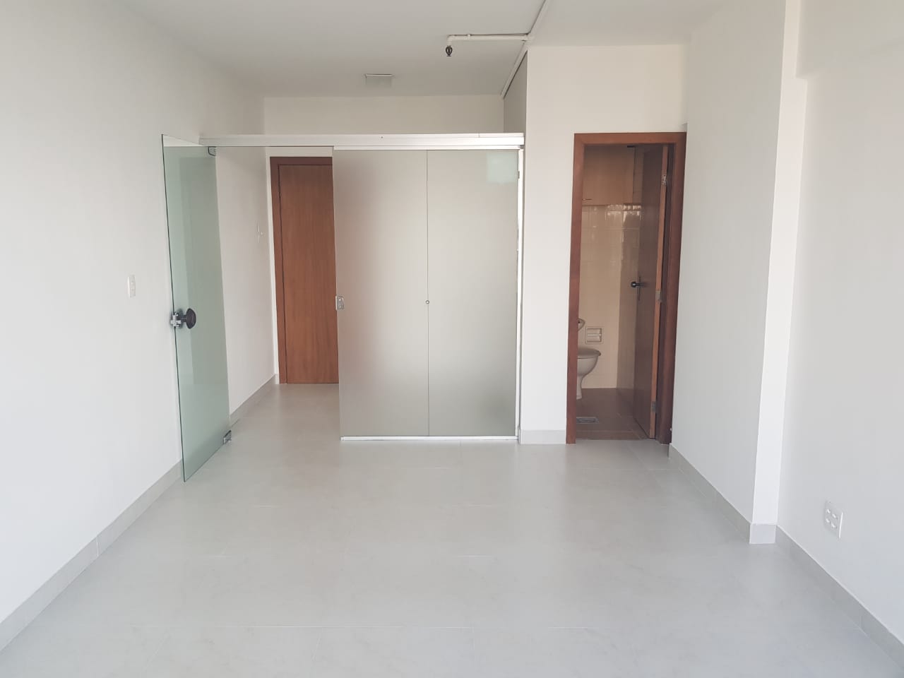 Conjunto Comercial-Sala à venda, 1305m² - Foto 1