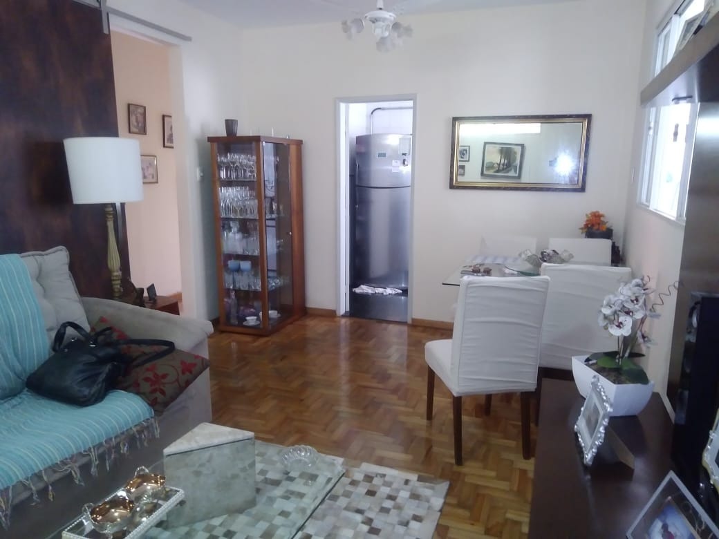 Apartamento à venda com 3 quartos, 100m² - Foto 1