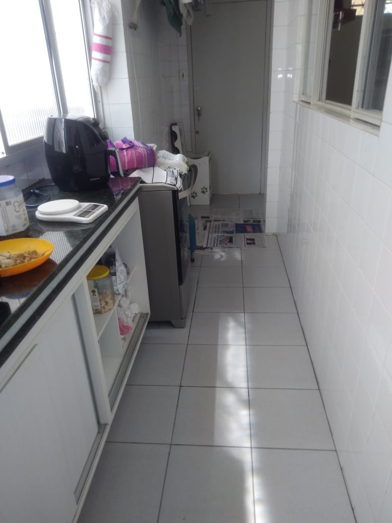 Apartamento à venda com 3 quartos, 100m² - Foto 13