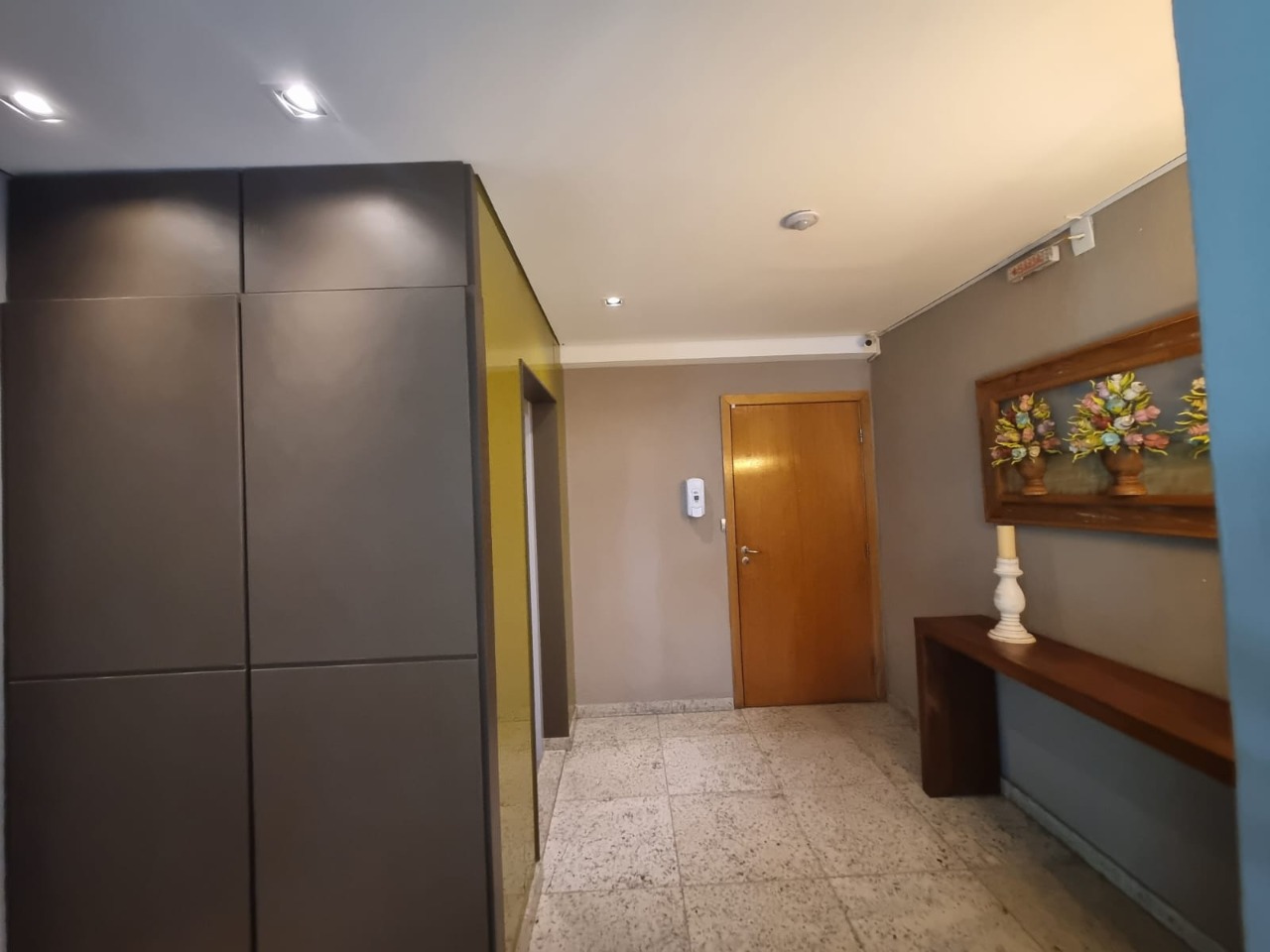 Apartamento à venda com 4 quartos, 146m² - Foto 3