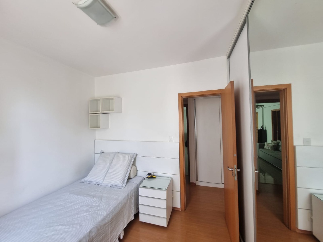 Apartamento à venda com 4 quartos, 146m² - Foto 19