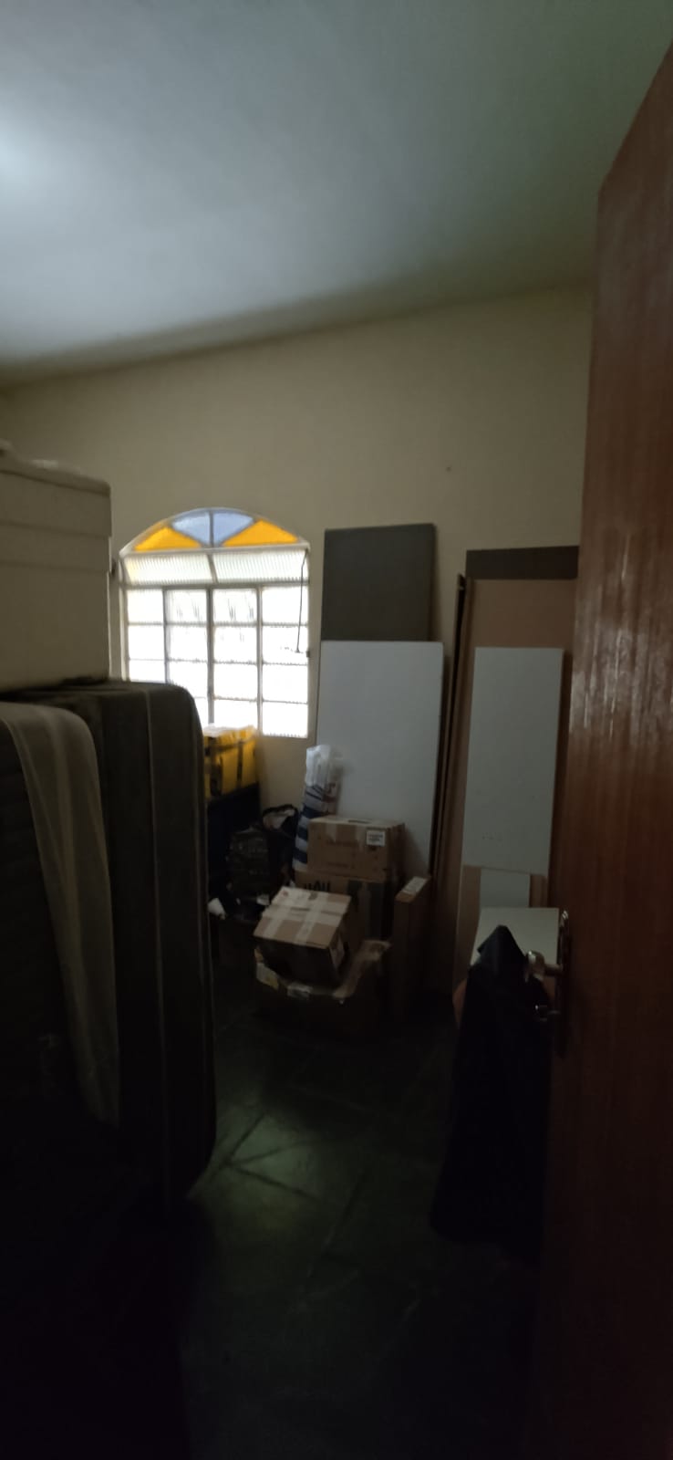 Casa à venda com 2 quartos, 300m² - Foto 18