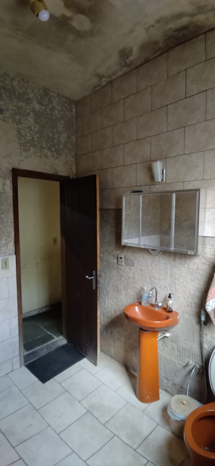 Casa à venda com 2 quartos, 300m² - Foto 17