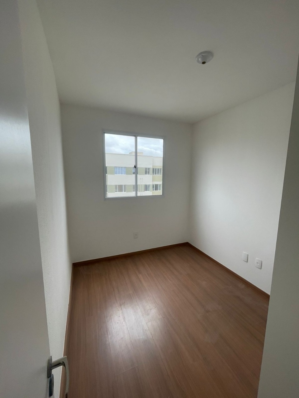 Apartamento para alugar com 2 quartos, 64m² - Foto 4