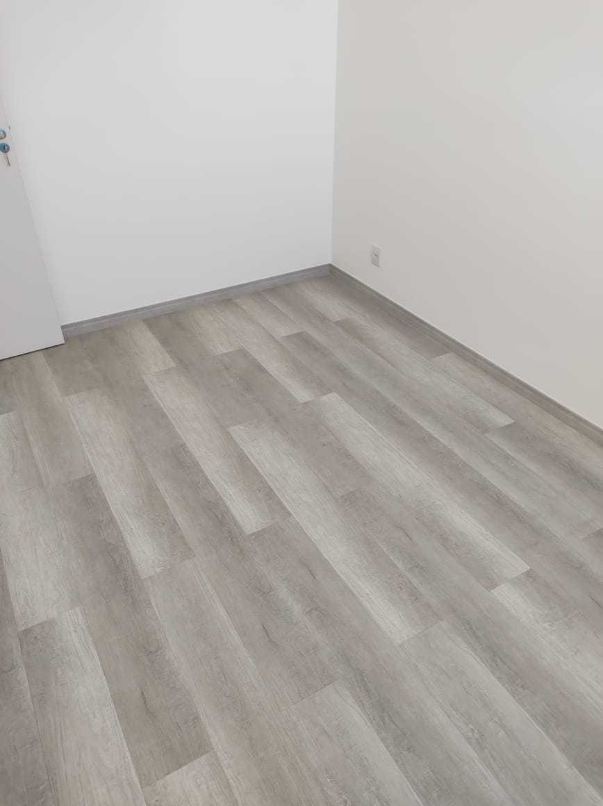 Apartamento à venda com 3 quartos, 75m² - Foto 3