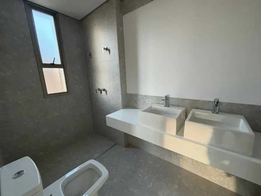 Apartamento à venda com 4 quartos, 154m² - Foto 15