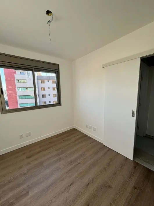 Apartamento à venda com 4 quartos, 154m² - Foto 10