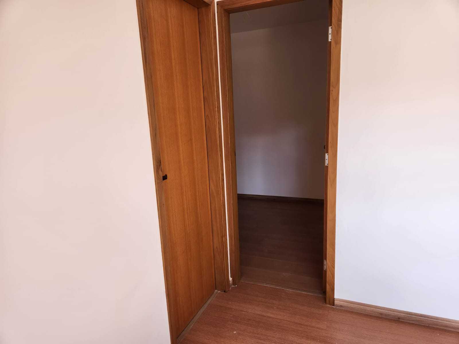 Apartamento à venda com 3 quartos, 95m² - Foto 6