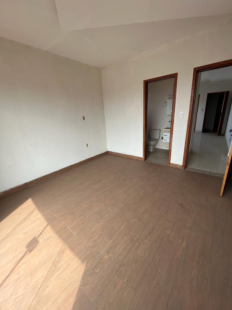 Apartamento à venda com 3 quartos - Foto 5