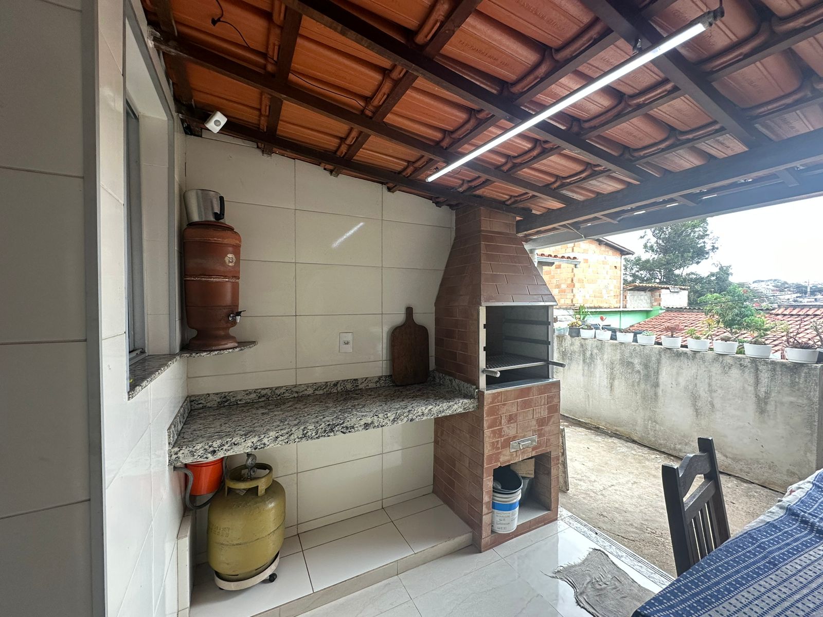 Casa à venda com 3 quartos, 80m² - Foto 13