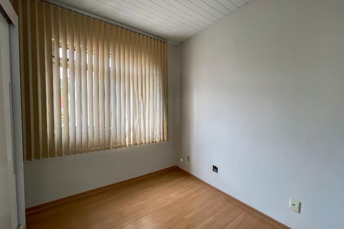 Apartamento à venda com 3 quartos - Foto 12