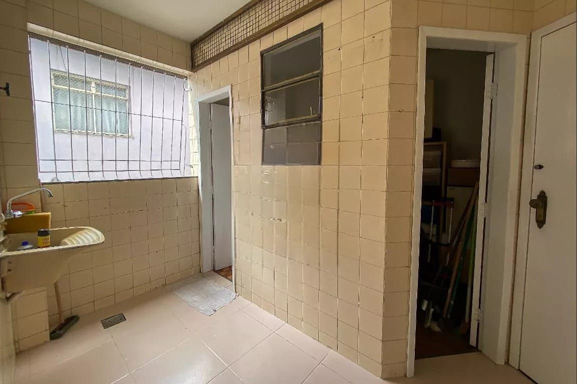 Apartamento à venda com 3 quartos - Foto 6