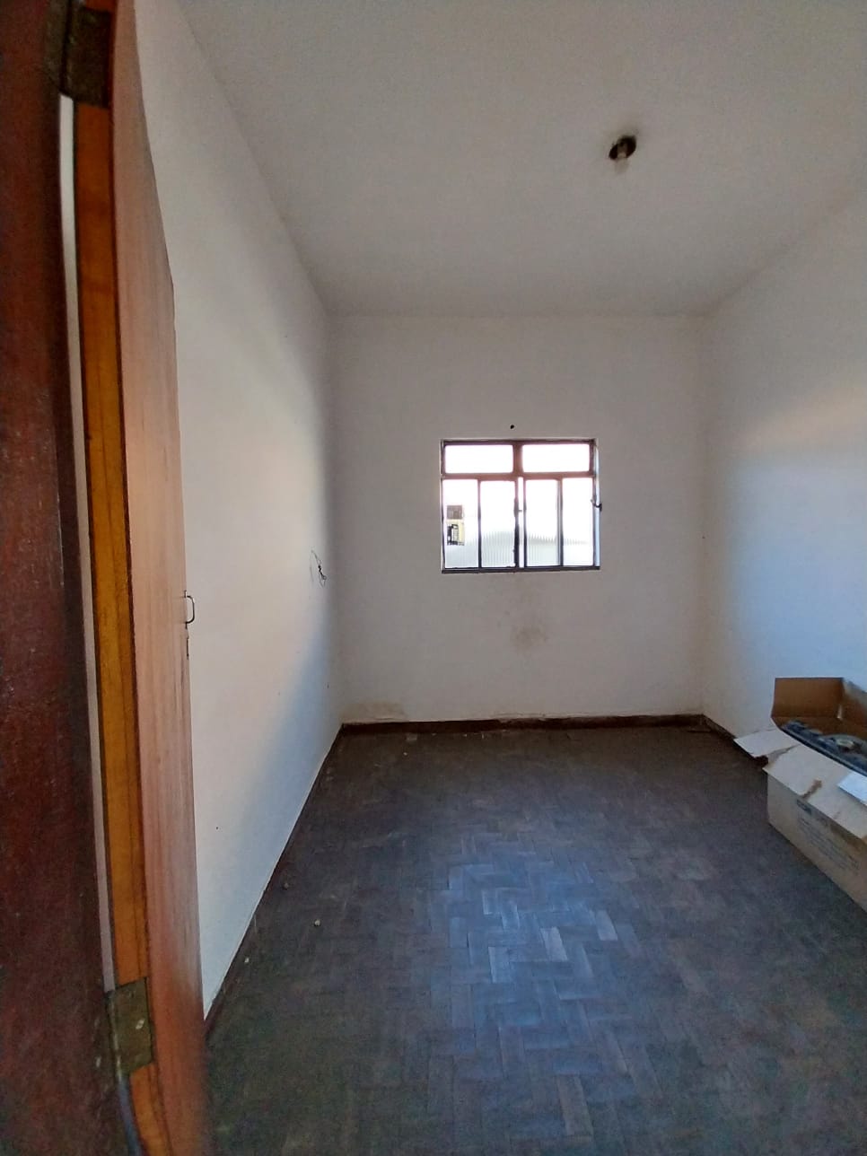 Casa à venda com 3 quartos, 200m² - Foto 7