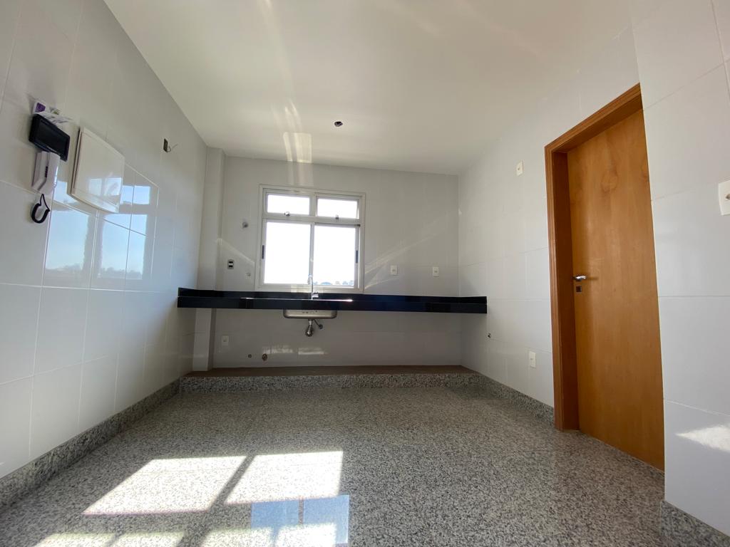 Apartamento à venda com 4 quartos, 110m² - Foto 3