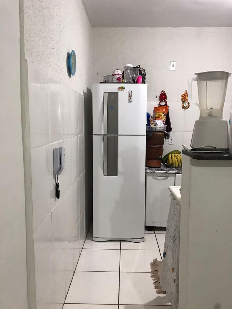 Apartamento à venda com 2 quartos, 65m² - Foto 13