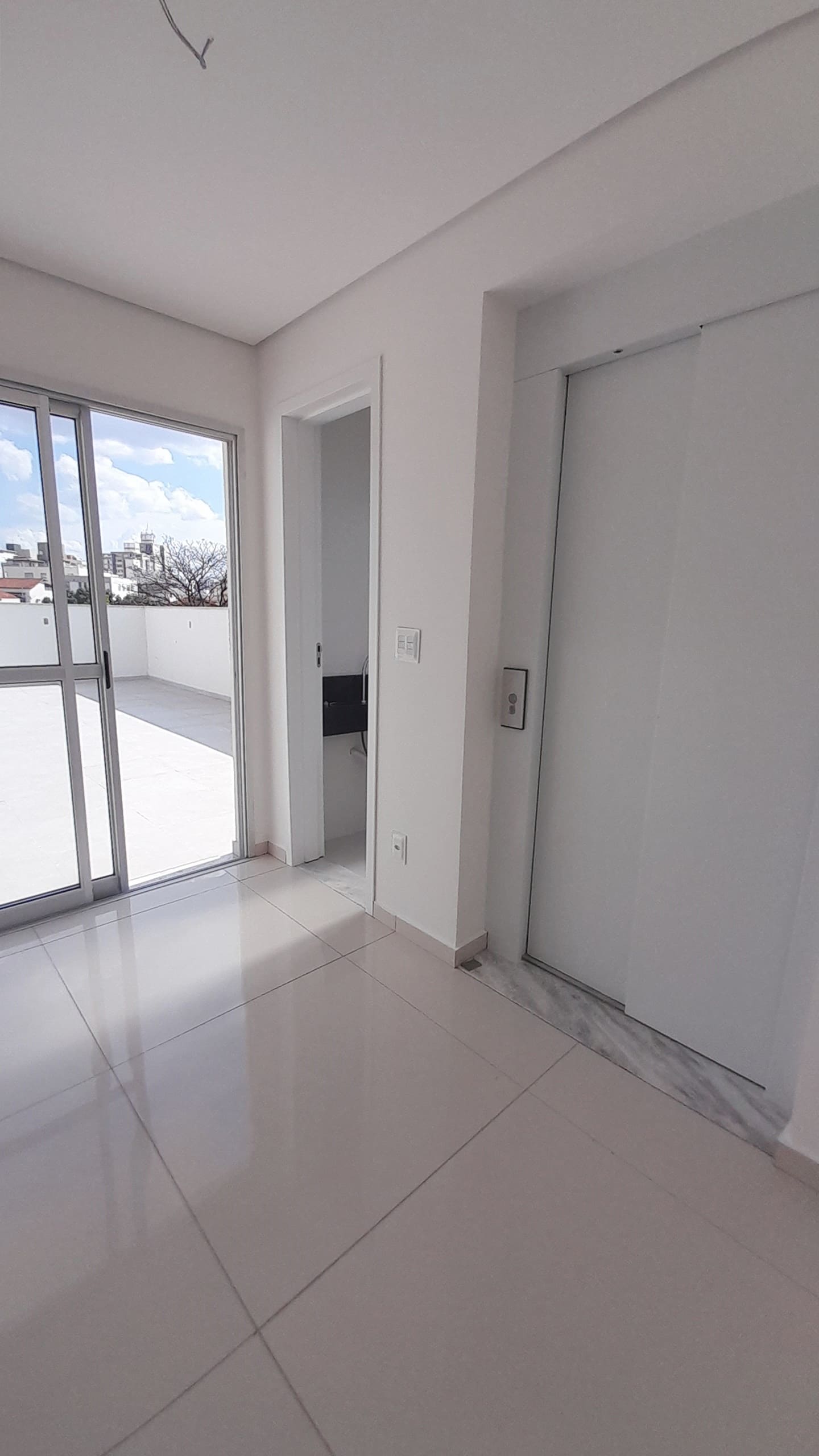 Cobertura à venda com 2 quartos, 90m² - Foto 15