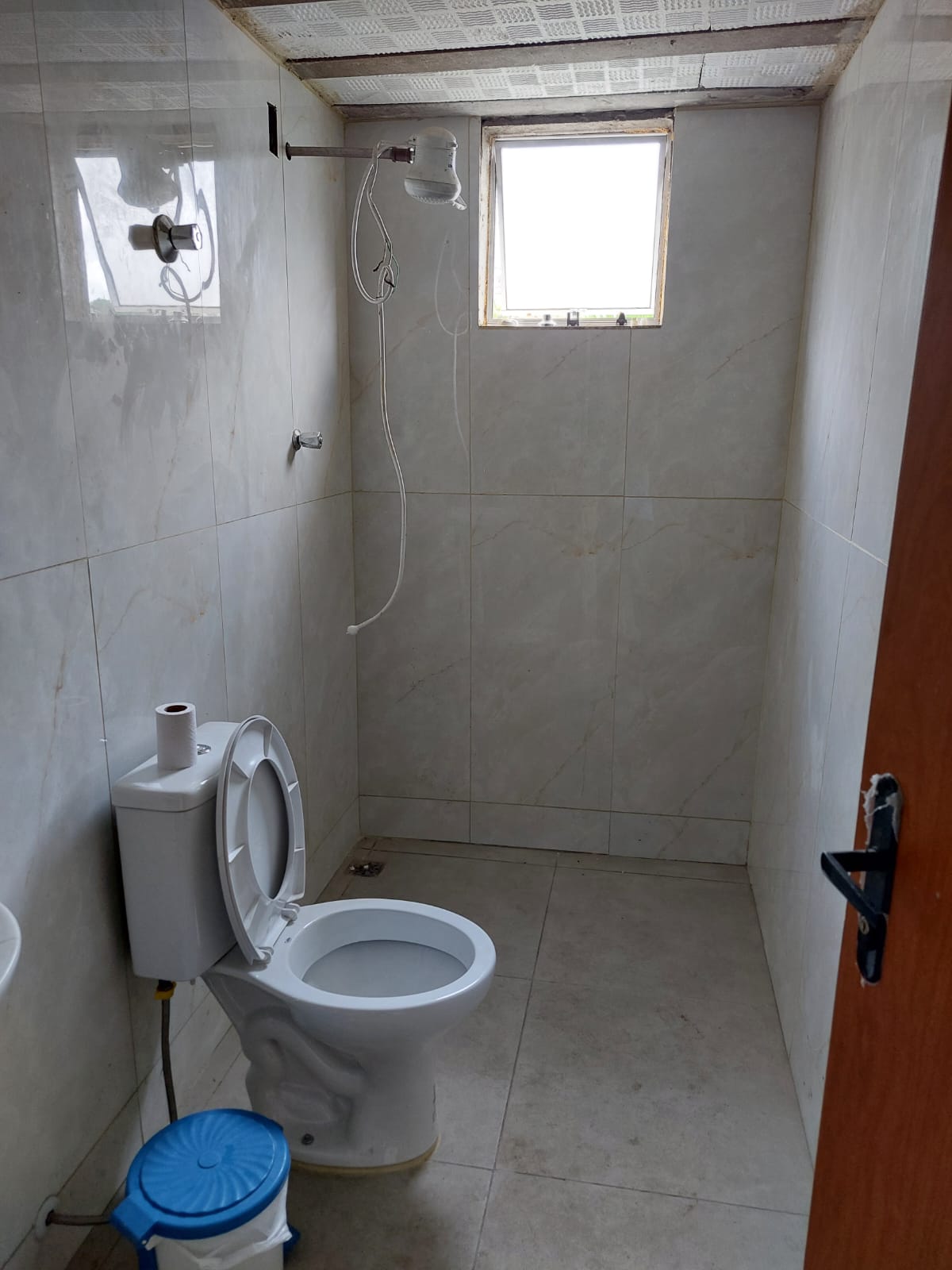 Casa à venda com 3 quartos, 100m² - Foto 17