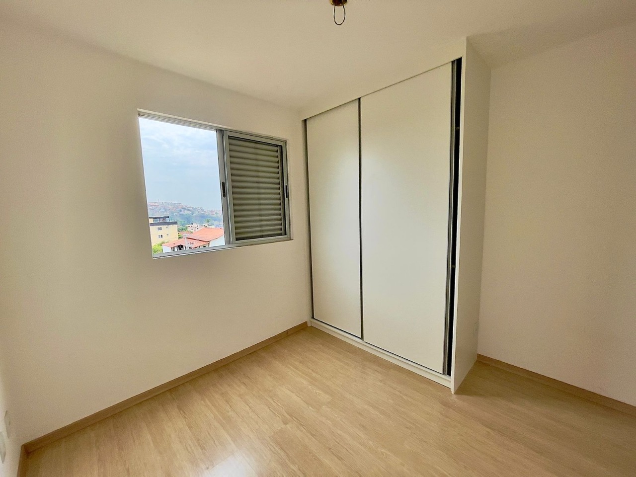 Apartamento à venda com 2 quartos, 61m² - Foto 10