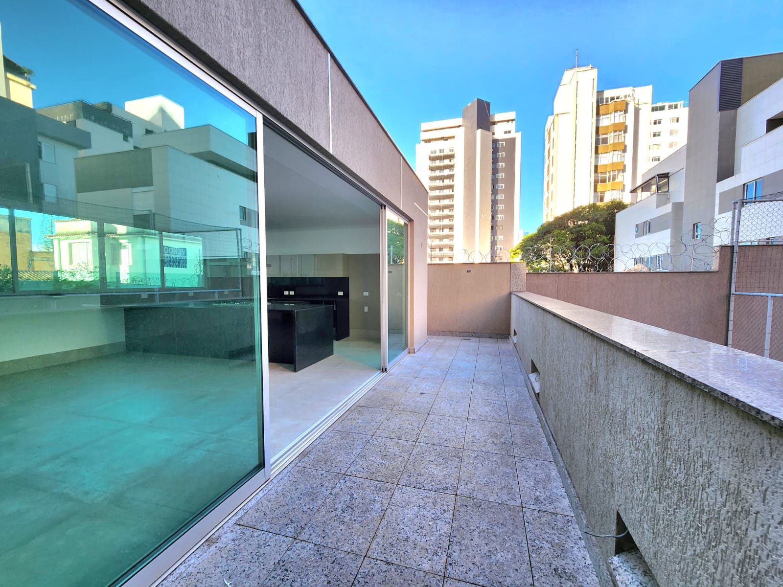 Apartamento à venda com 4 quartos, 282m² - Foto 6