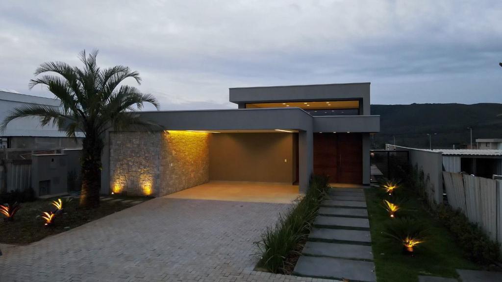 Casa de Condomínio à venda com 4 quartos, 295m² - Foto 3