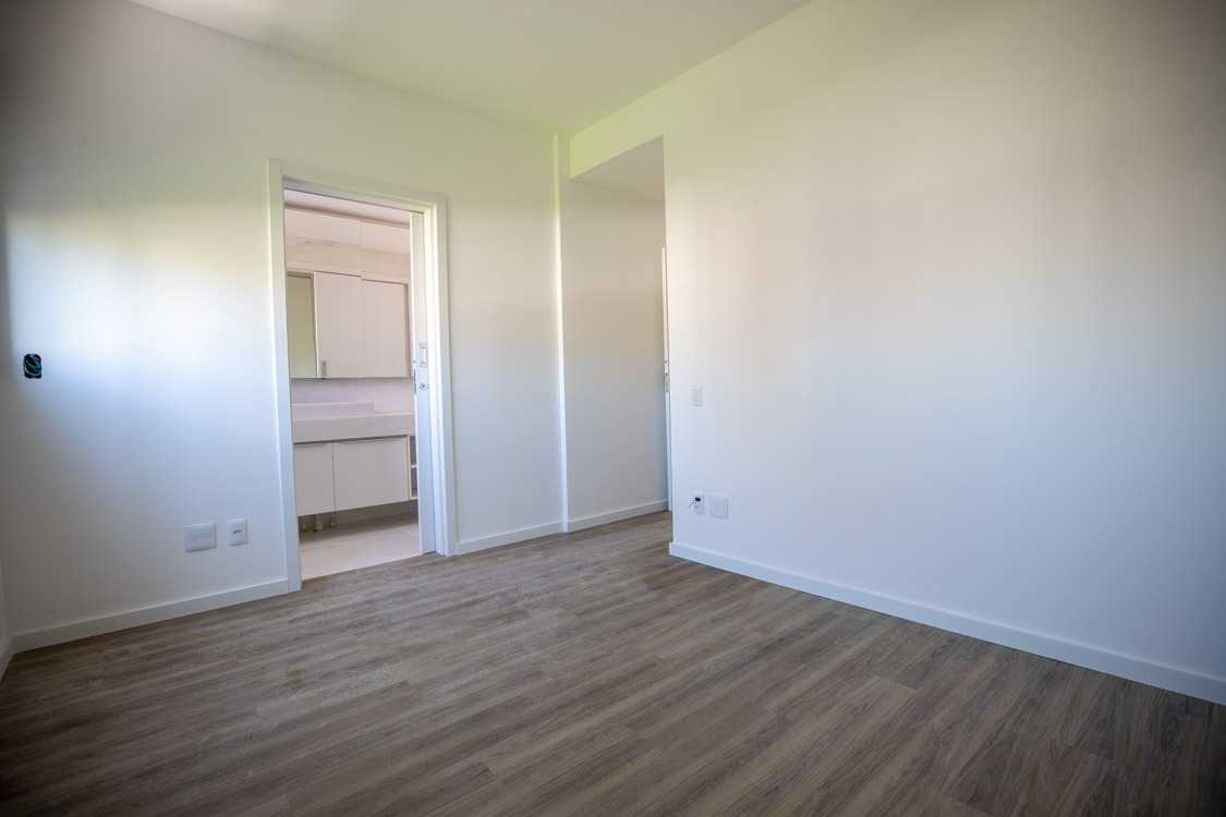 Apartamento à venda com 4 quartos, 130m² - Foto 3