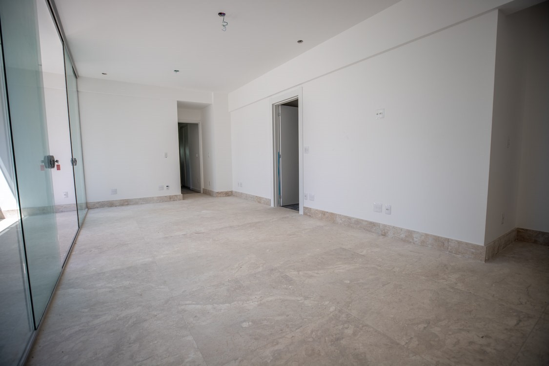 Apartamento à venda com 4 quartos, 130m² - Foto 19