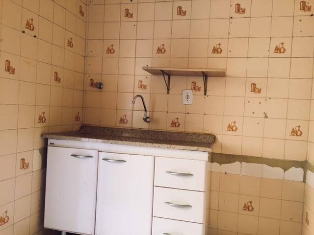 Apartamento à venda com 2 quartos, 60m² - Foto 8