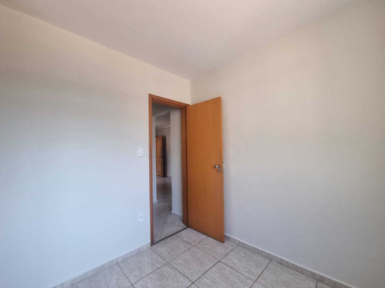 Apartamento à venda com 2 quartos, 46m² - Foto 15