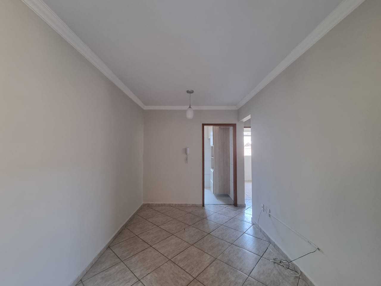 Apartamento à venda com 2 quartos, 46m² - Foto 4