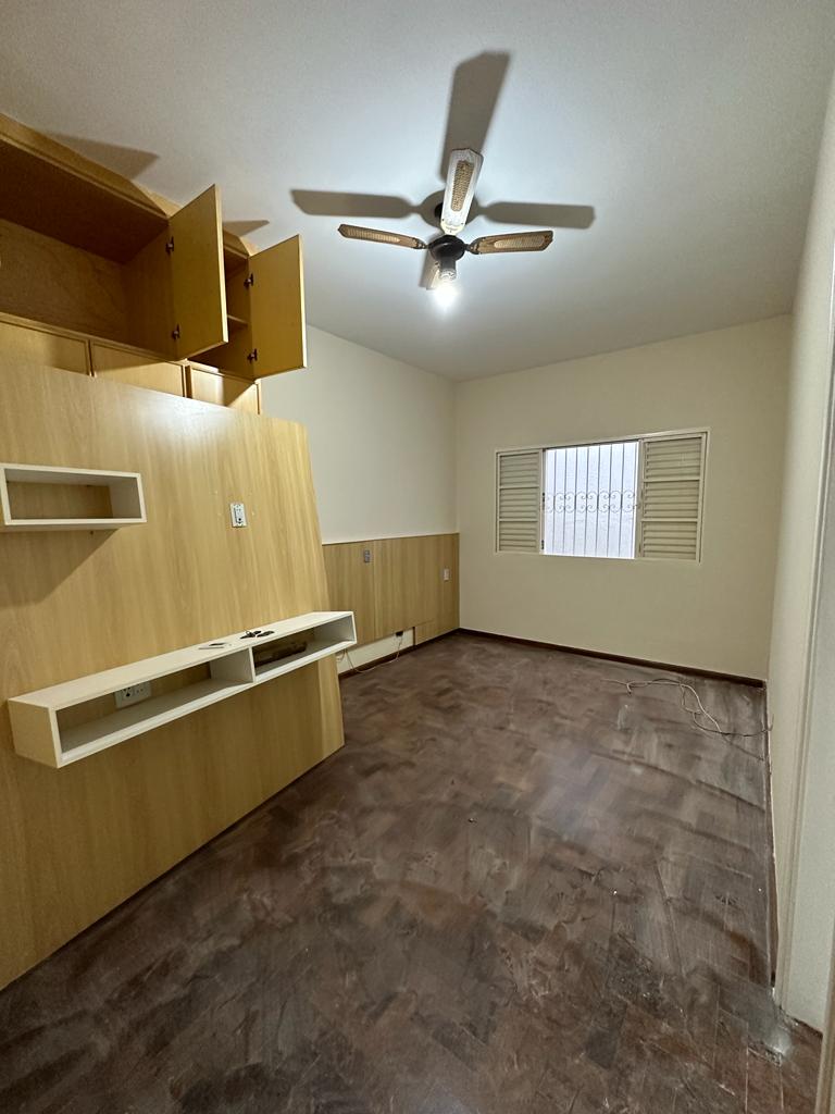 Casa à venda com 5 quartos, 350m² - Foto 14