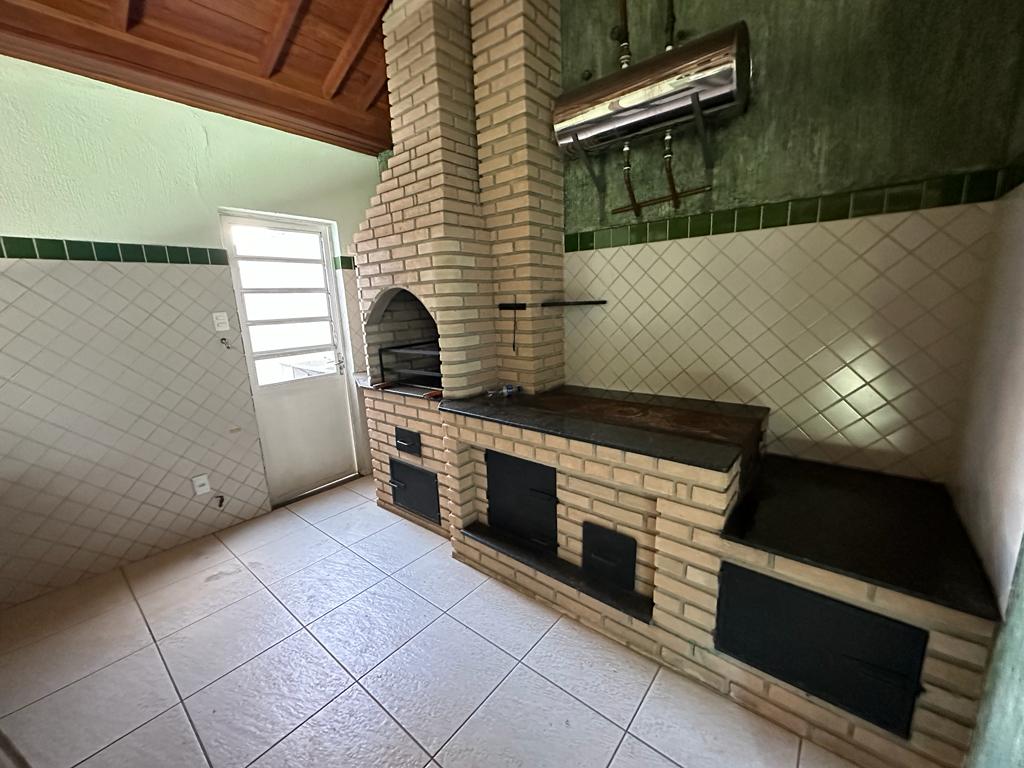 Casa à venda com 5 quartos, 350m² - Foto 16