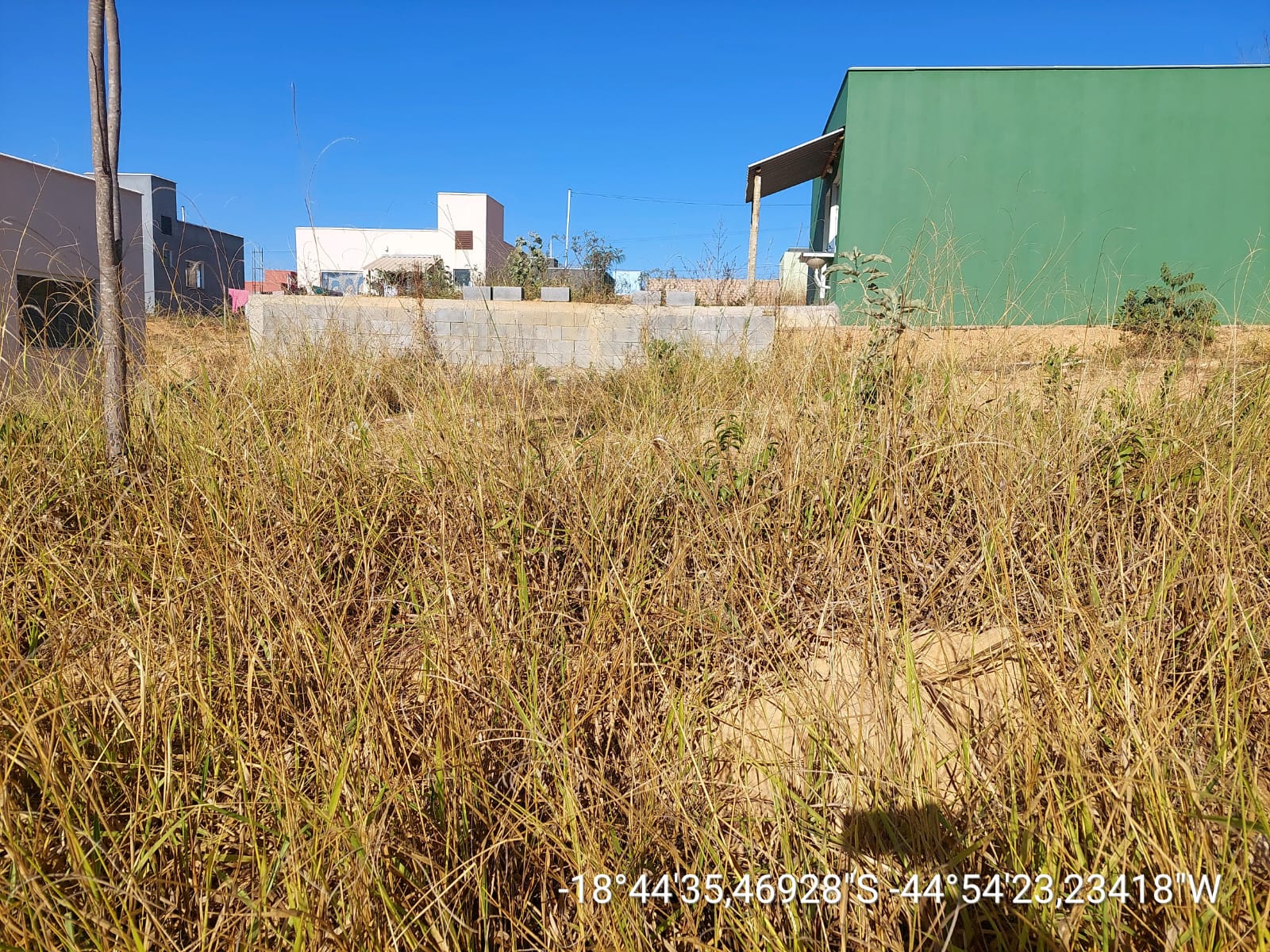 Terreno à venda, 200m² - Foto 3