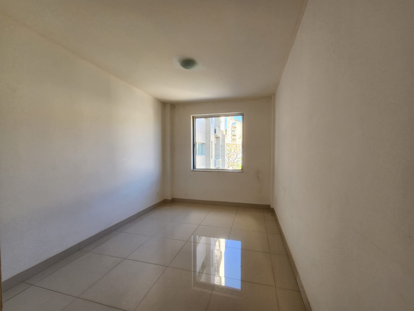 Apartamento à venda com 4 quartos, 139m² - Foto 20