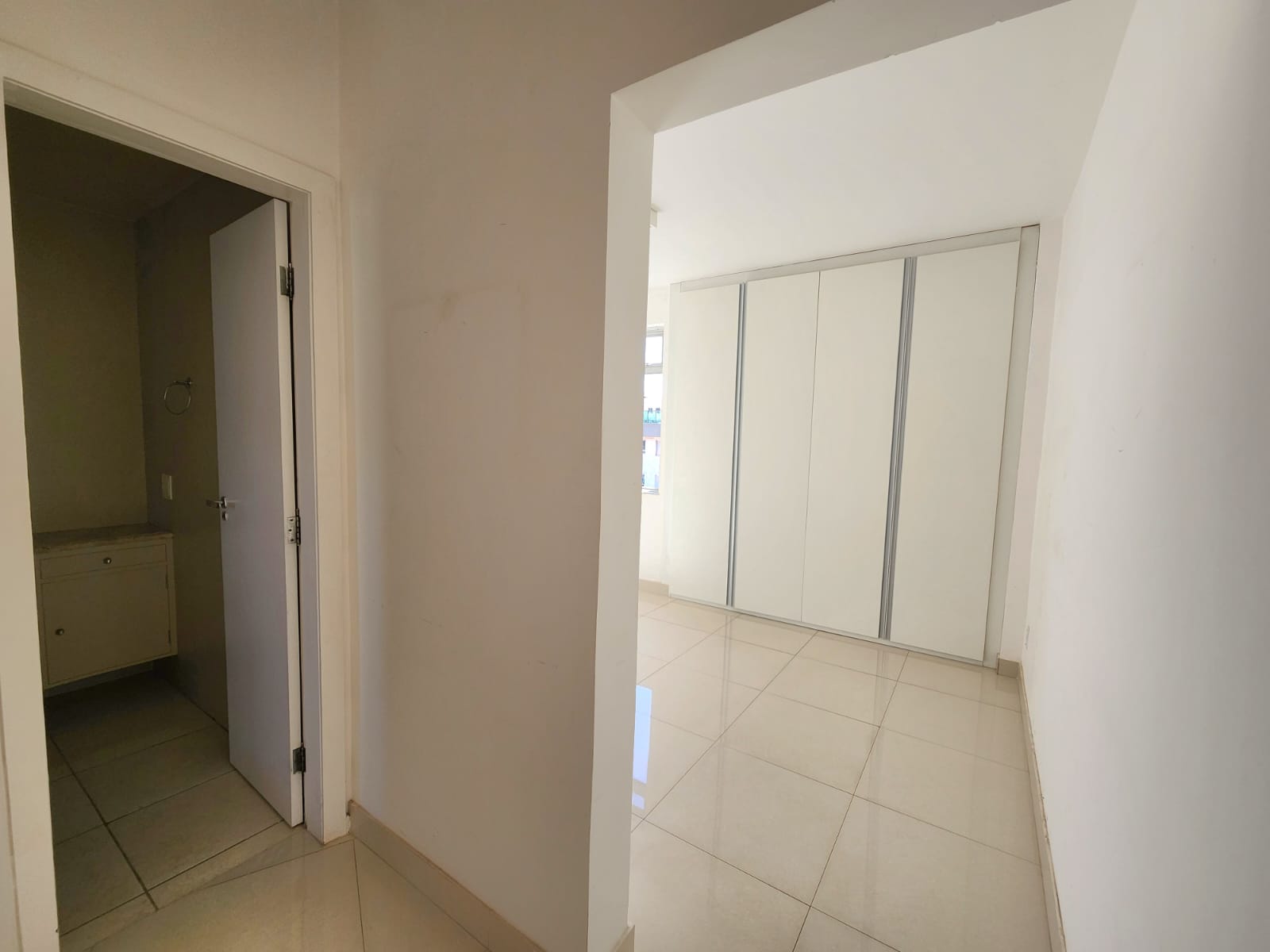 Apartamento à venda com 4 quartos, 139m² - Foto 16