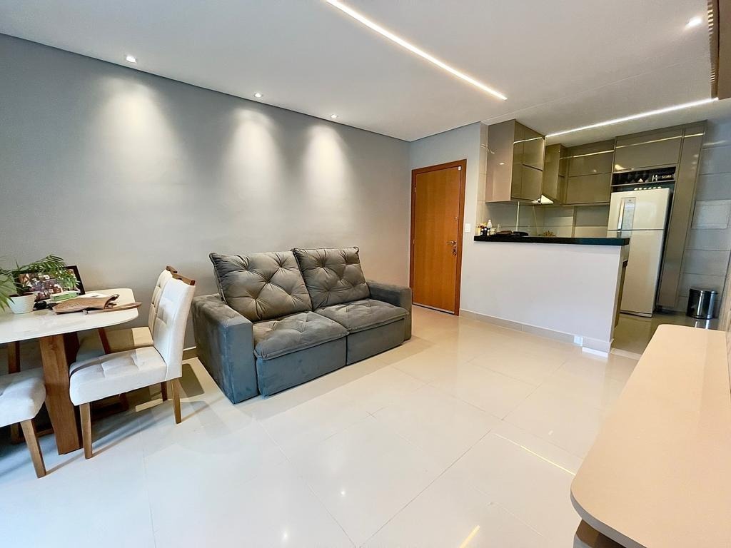 Apartamento à venda com 2 quartos, 65m² - Foto 6