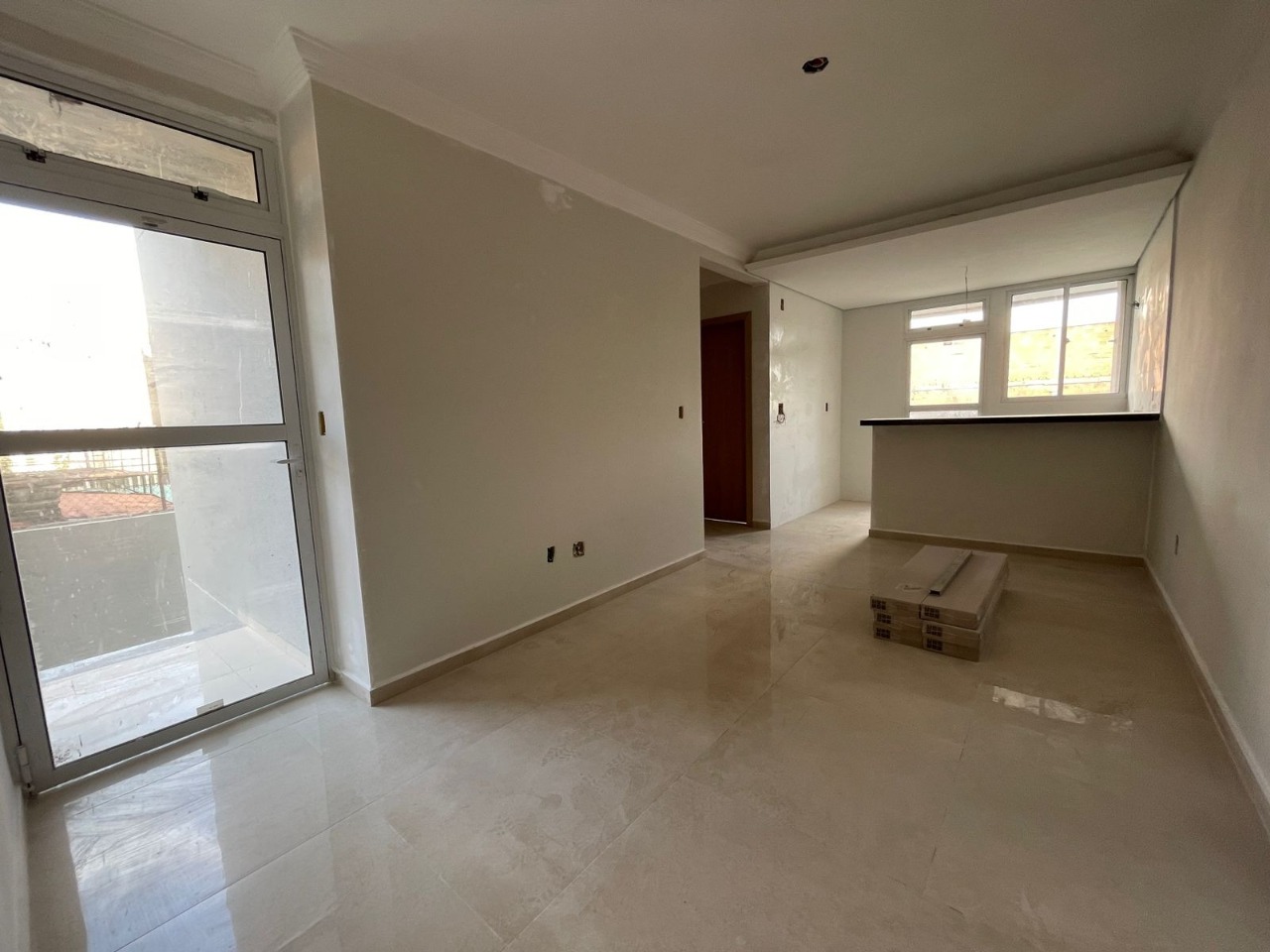 Apartamento à venda com 2 quartos, 49m² - Foto 3