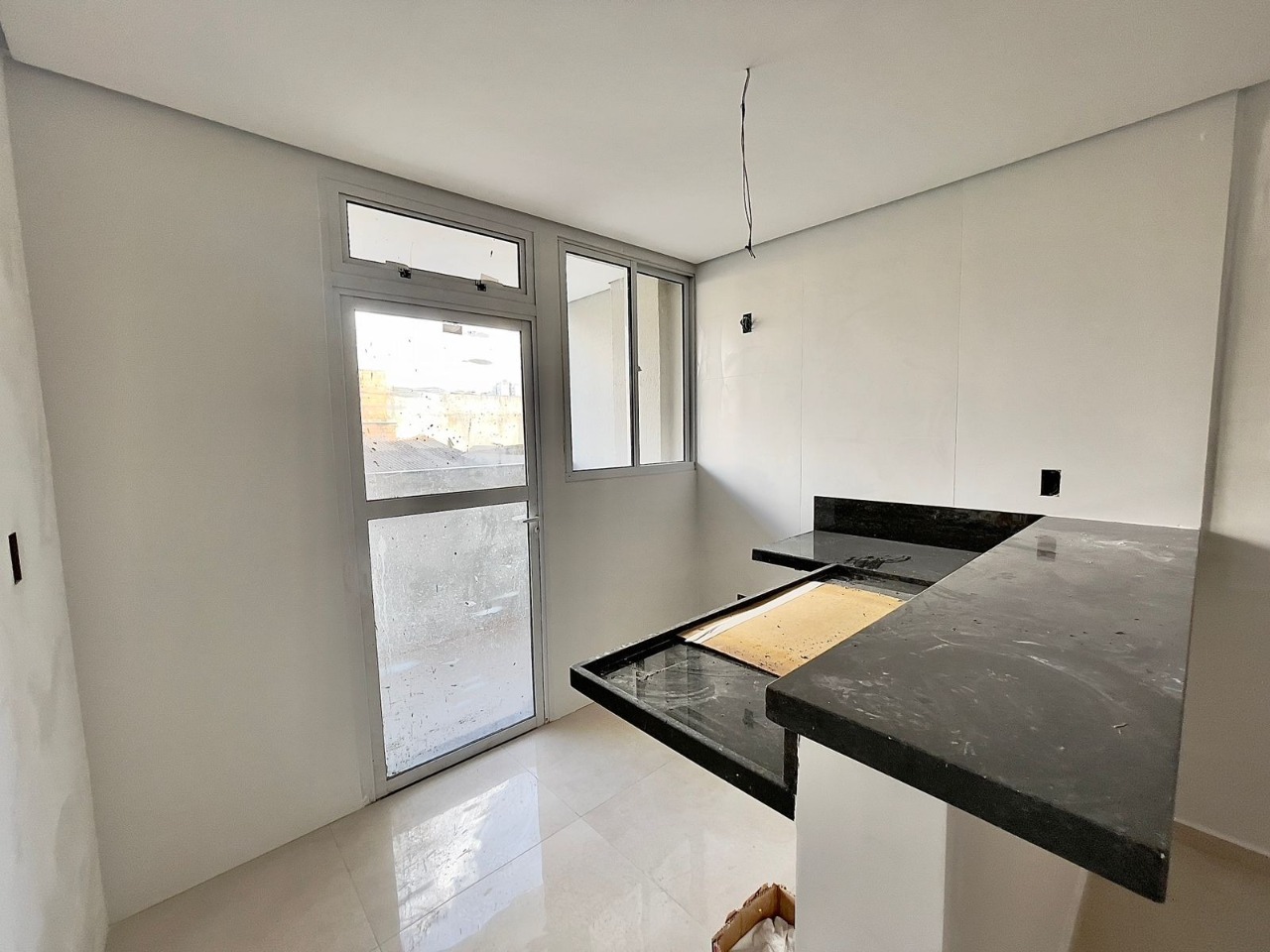 Apartamento à venda com 2 quartos, 49m² - Foto 5