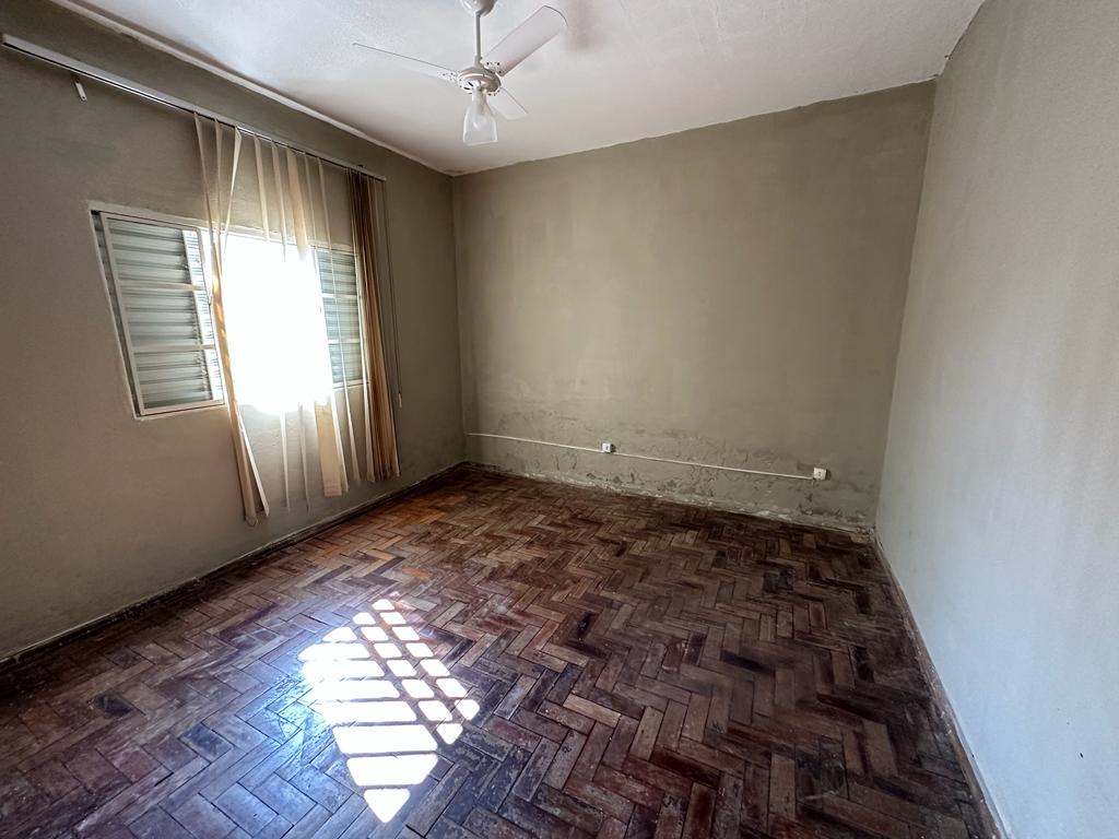 Casa à venda com 2 quartos, 110m² - Foto 8