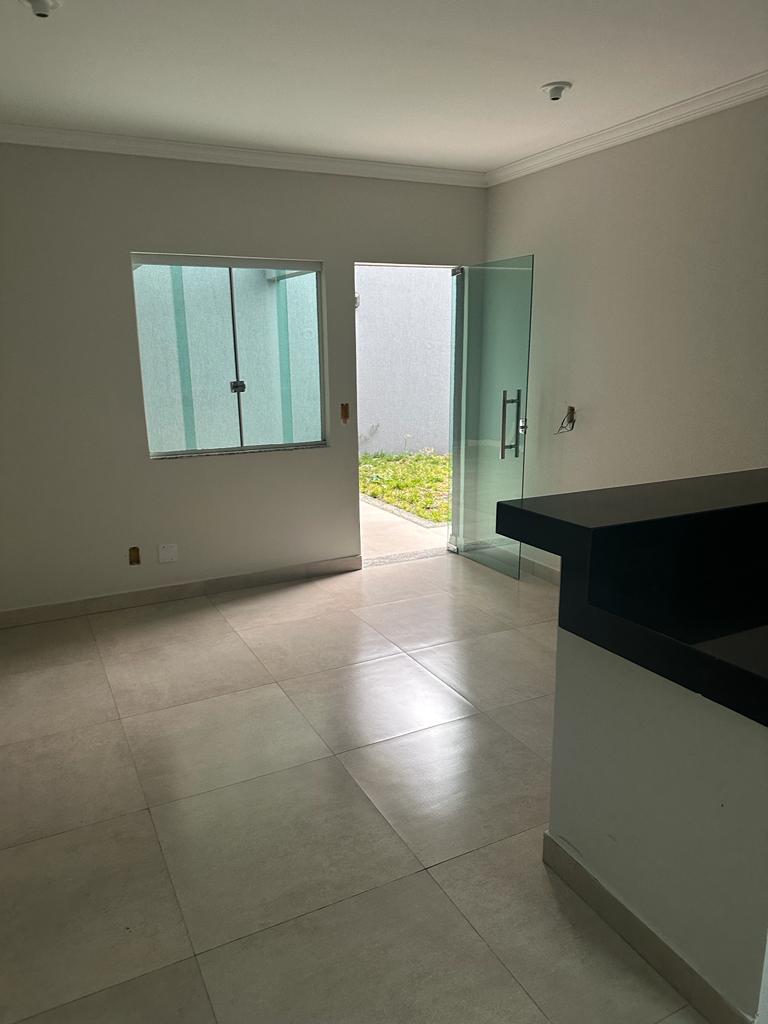 Casa à venda com 2 quartos, 50m² - Foto 7