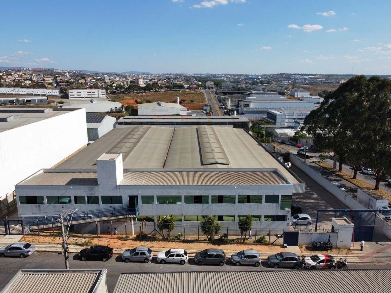 Depósito-Galpão-Armazém à venda, 3850m² - Foto 1