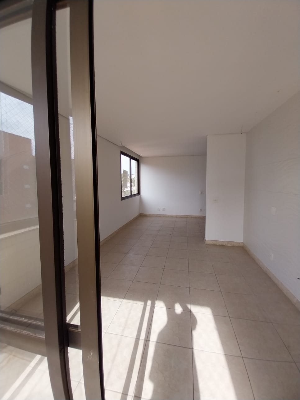 Apartamento à venda com 3 quartos, 103m² - Foto 8